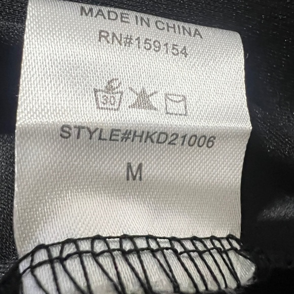 WinDSOr Sweet And Flirty Sequin
Lace Skater Dress - Picture 8 of 9